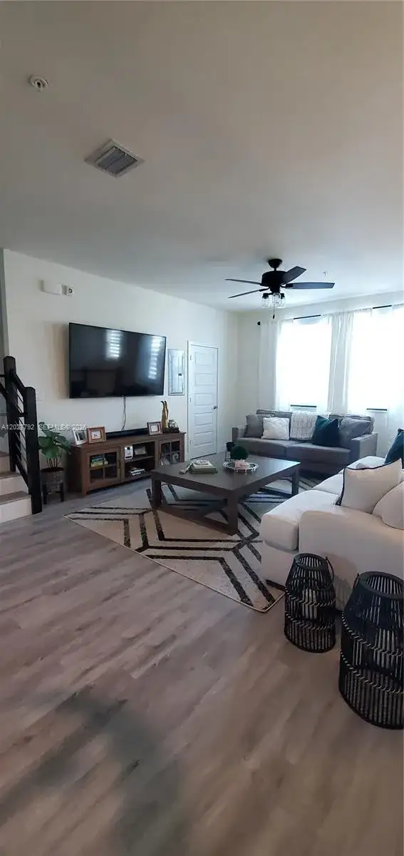10473 NW 82nd St # 11, Doral FL 33178 photo 2