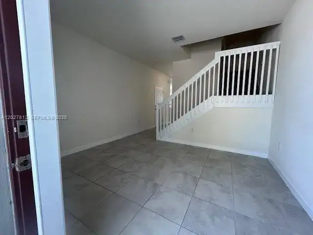 3342 W 104th Ter, Hialeah FL 33018 photo 3