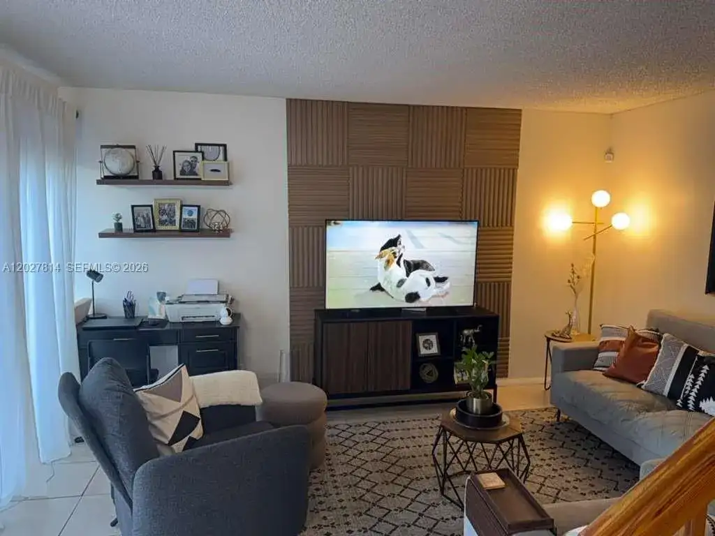 3473 SW 52nd Ave, Pembroke Pines FL 33023 photo 5