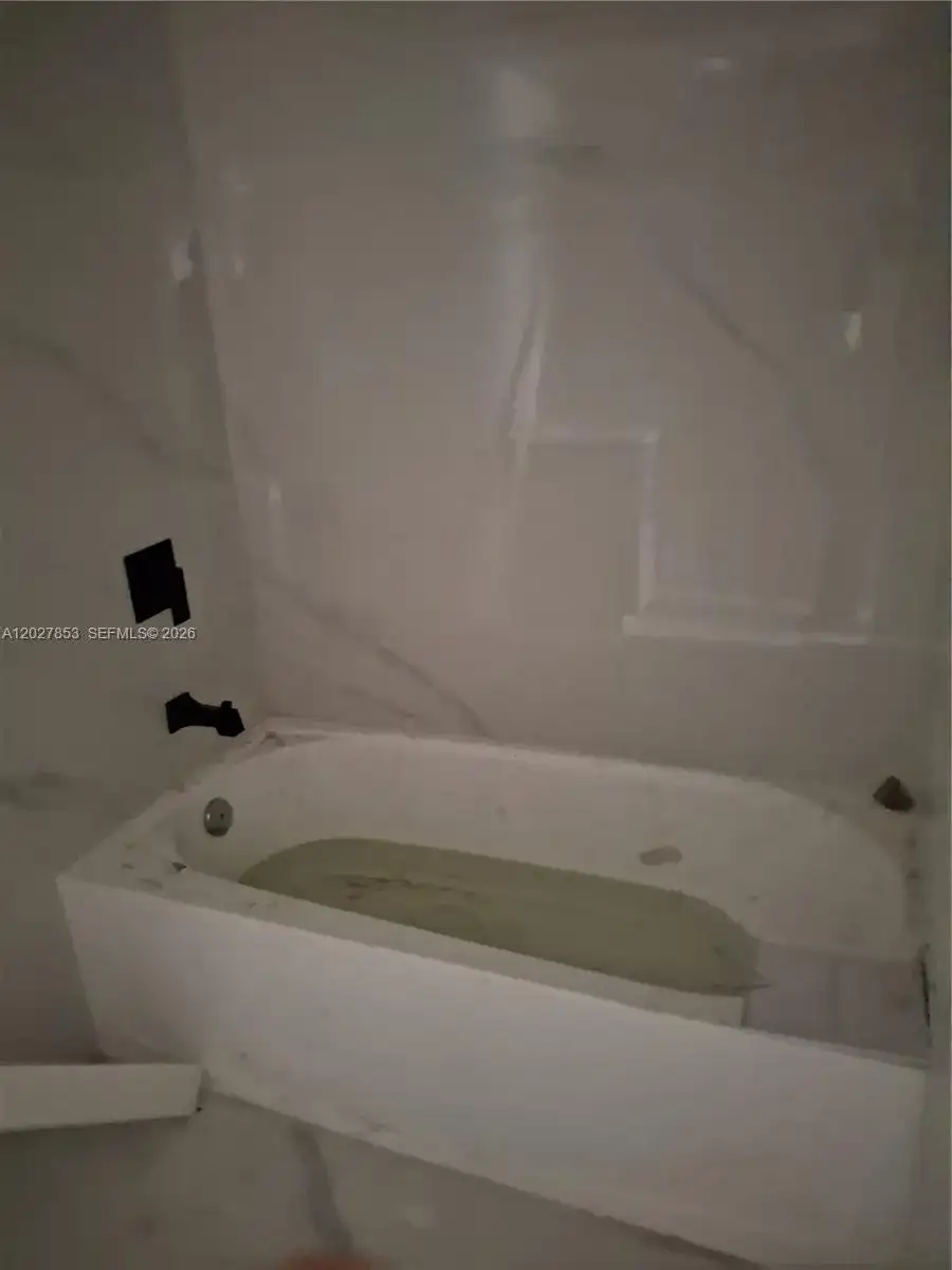 13480 NE 6th Ave # 207, North Miami FL 33161 photo 2