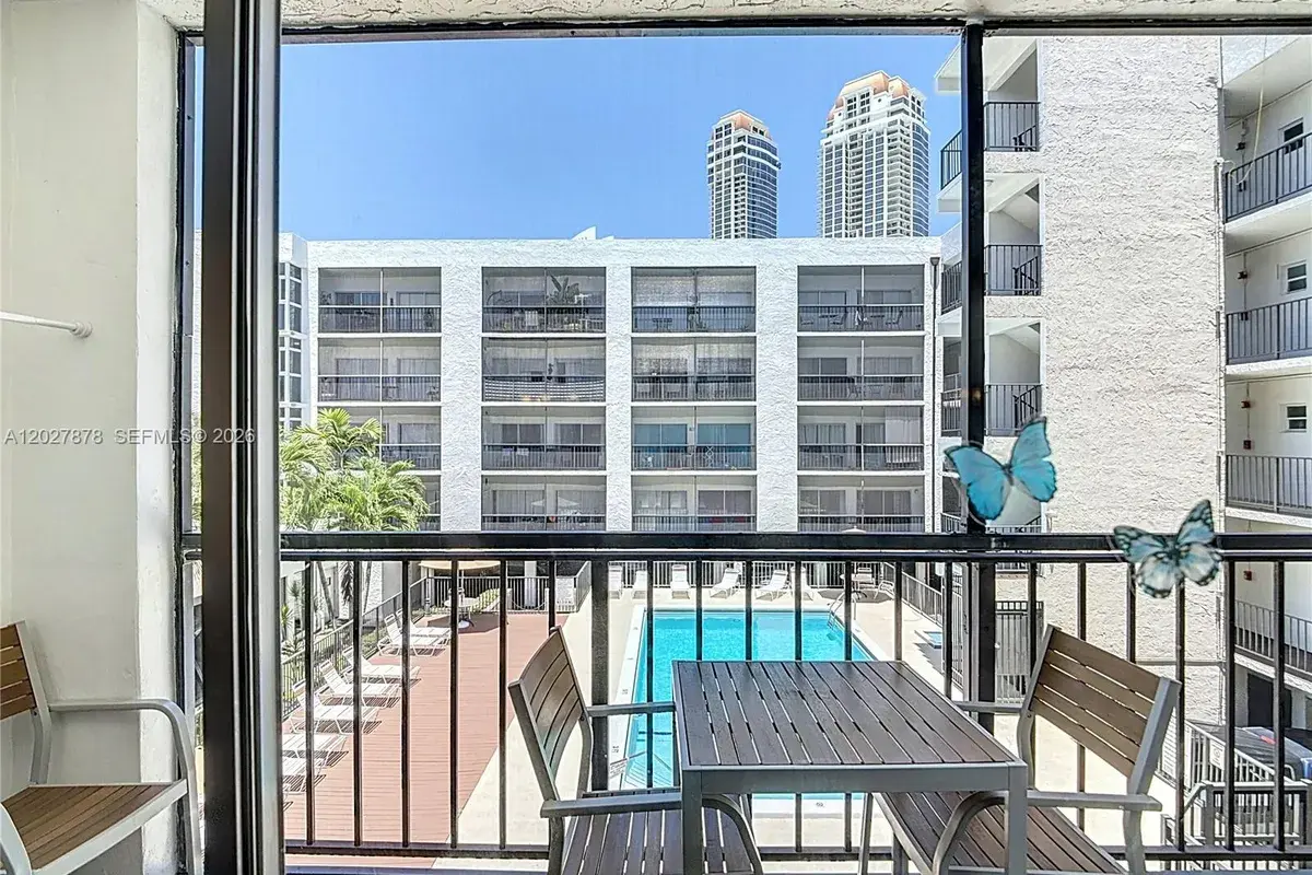 201 178th Dr # 315, Sunny Isles Beach FL 33160