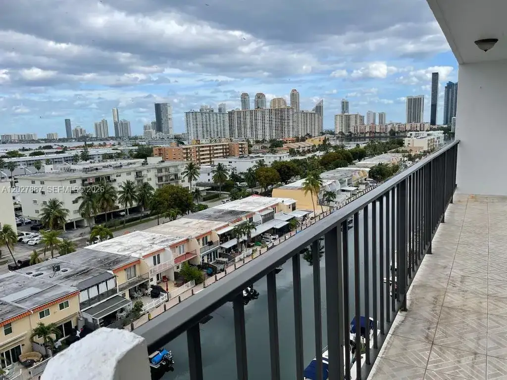 3545 NE 166th St # 1004, North Miami Beach FL 33160 photo 3