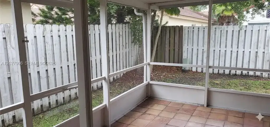 1455 Mira Vista Cir, Weston FL 33327 photo 3