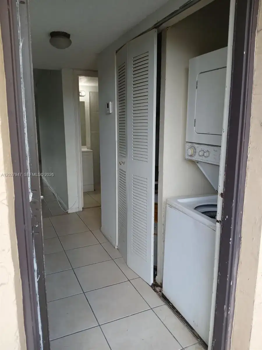 9141 NW 1st Ct # 204, Pembroke Pines FL 33024 photo 3