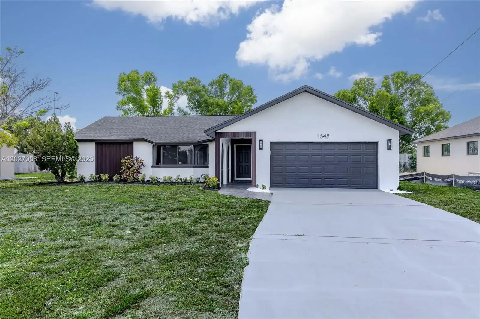 1648 Coral Point Dr, Cape Coral FL 33990