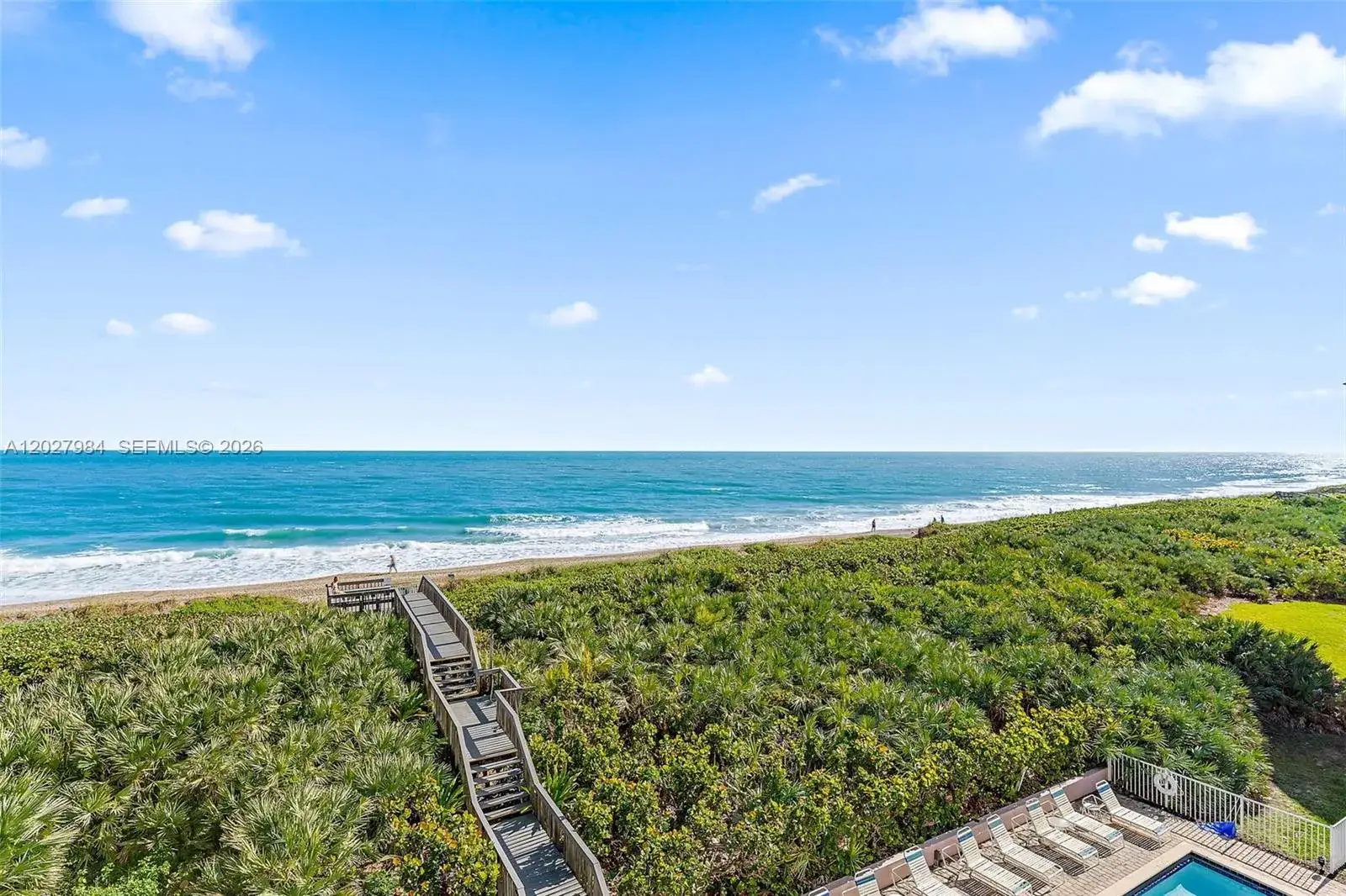 429 NE Tradewind Ln # 305, Hutchinson Island FL 34996