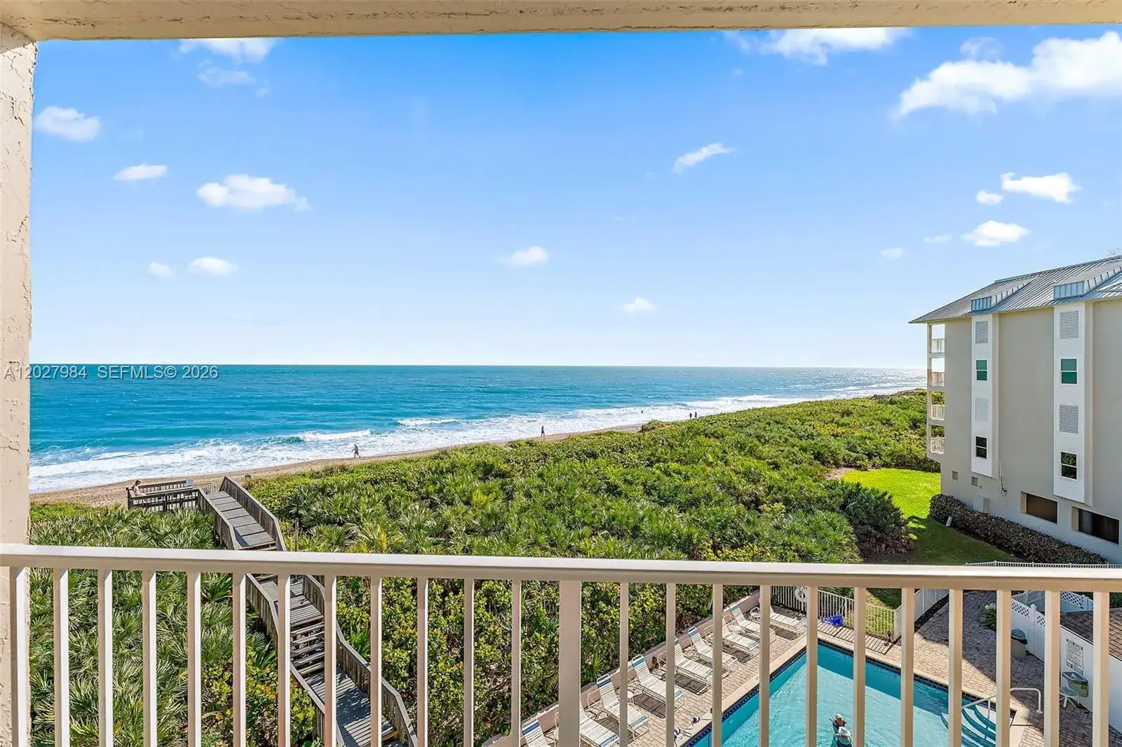 429 NE Tradewind Ln # 305, Hutchinson Island FL 34996 photo 2