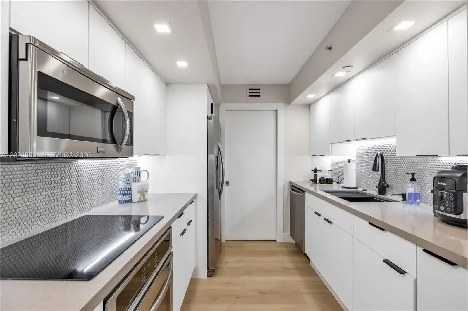 6917 Collins Ave # 1404, Miami Beach FL 33141 photo 3