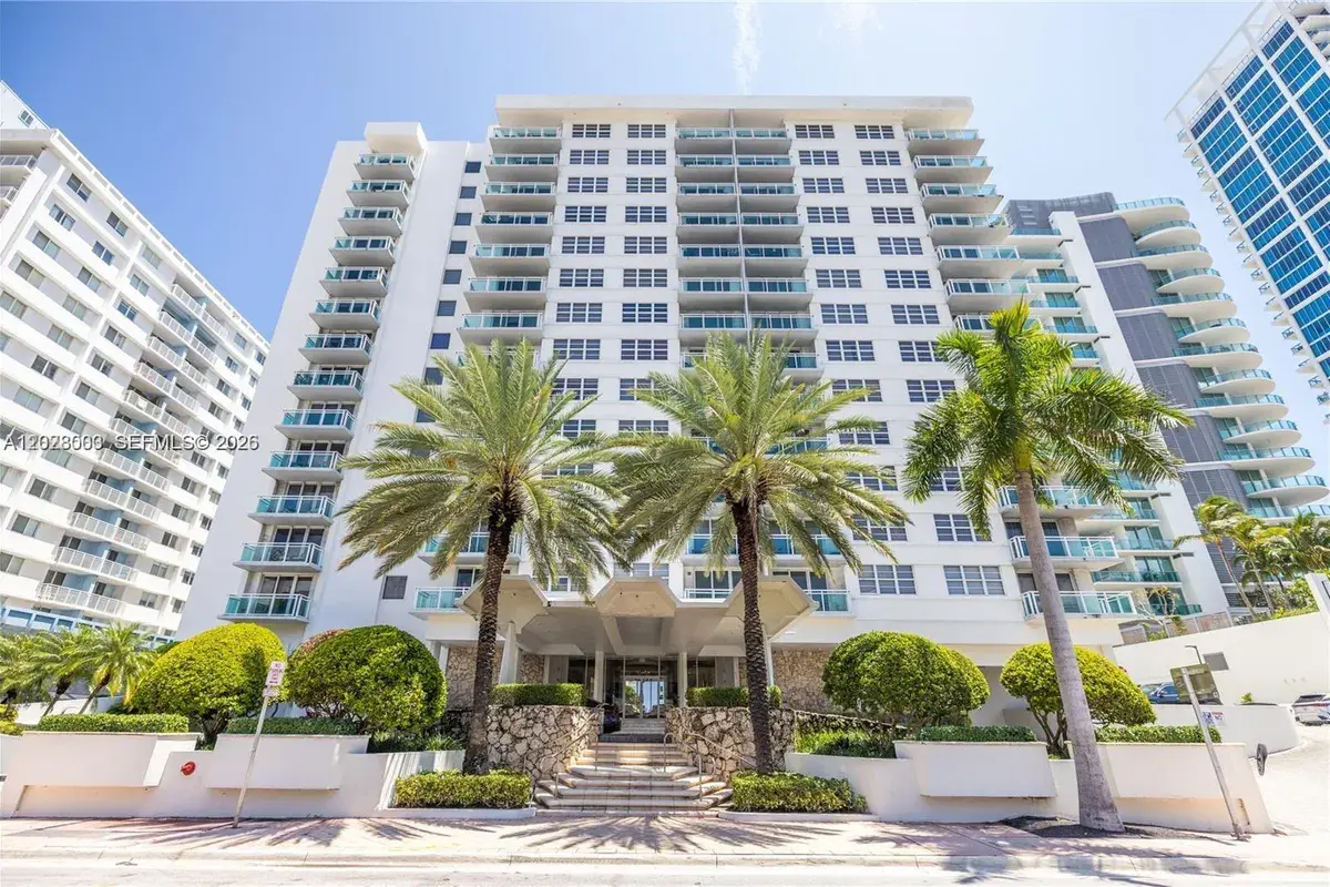 6917 Collins Ave # 1404, Miami Beach FL 33141