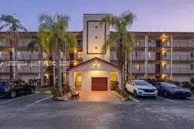 1600 SW 127th Way # 401C, Pembroke Pines FL 33027