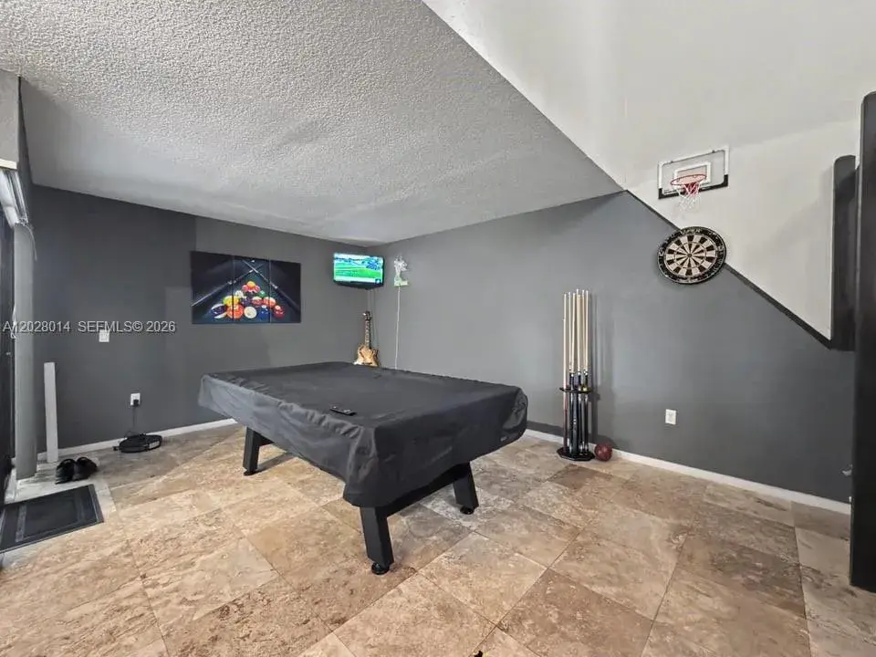 11105 SW 132nd Ct # 4, Miami FL 33186