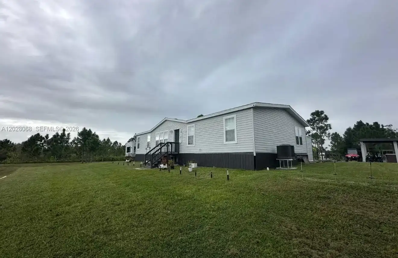 17663 NW 266TH ST, Okeechobee FL 34972