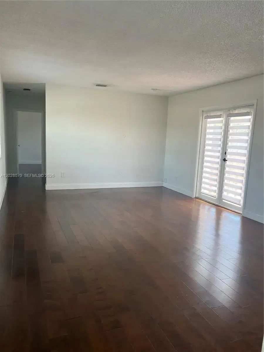 8370 SW 27th Ln # 0, Miami FL 33155 photo 5