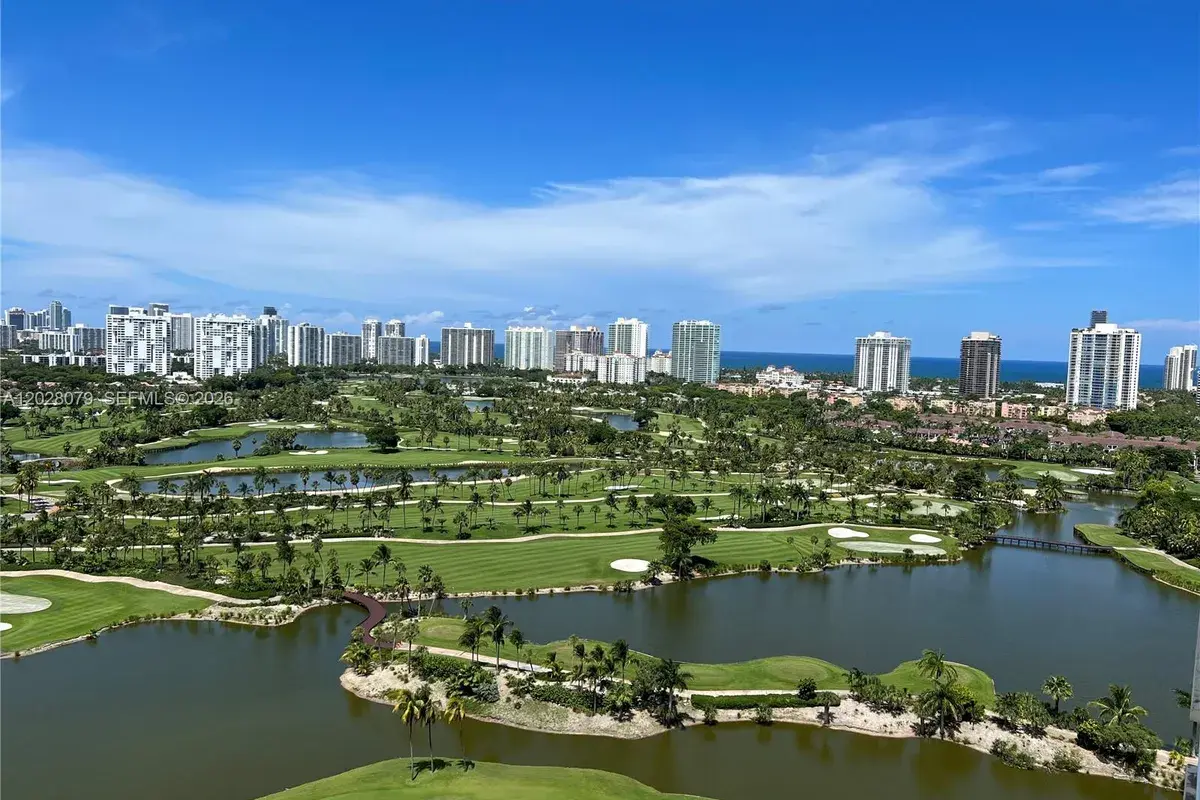 19501 W Country Club Dr # 2313, Aventura FL 33180