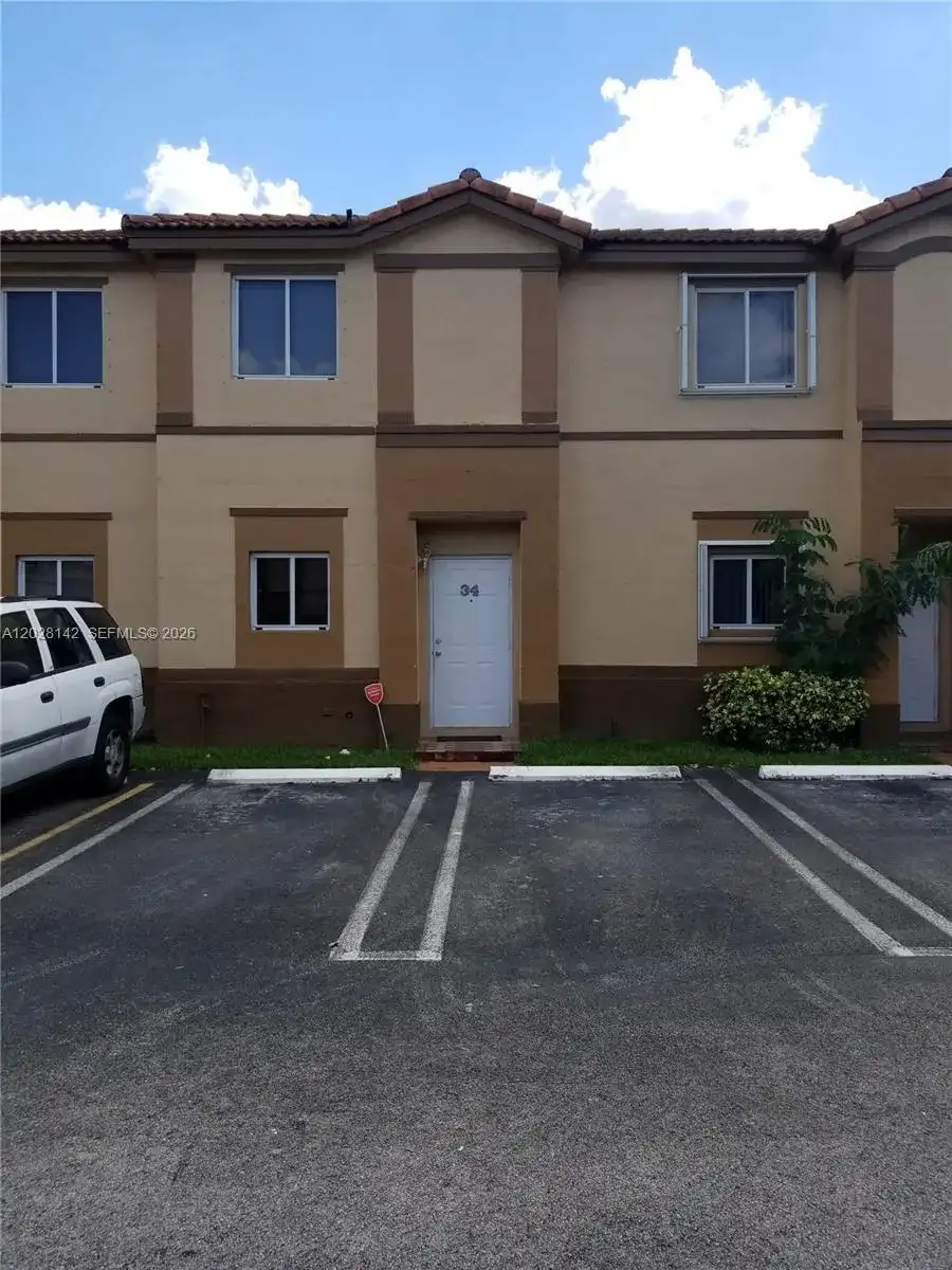 8394 SW 152nd Ave # 34, Miami FL 33193 photo 2