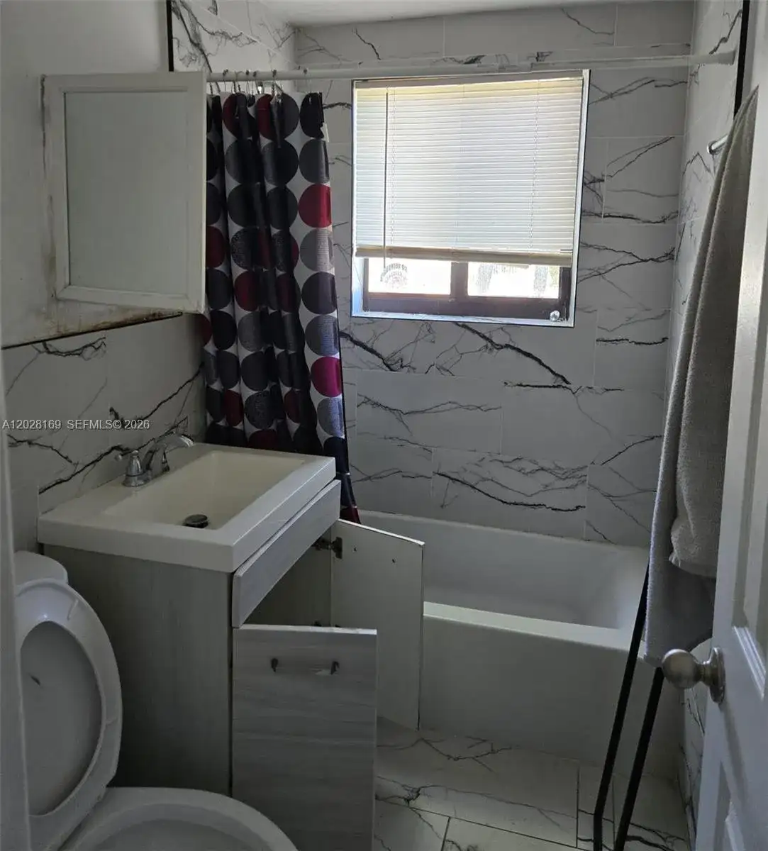 7035 Rue Granville # 2, Miami Beach FL 33141 photo 2