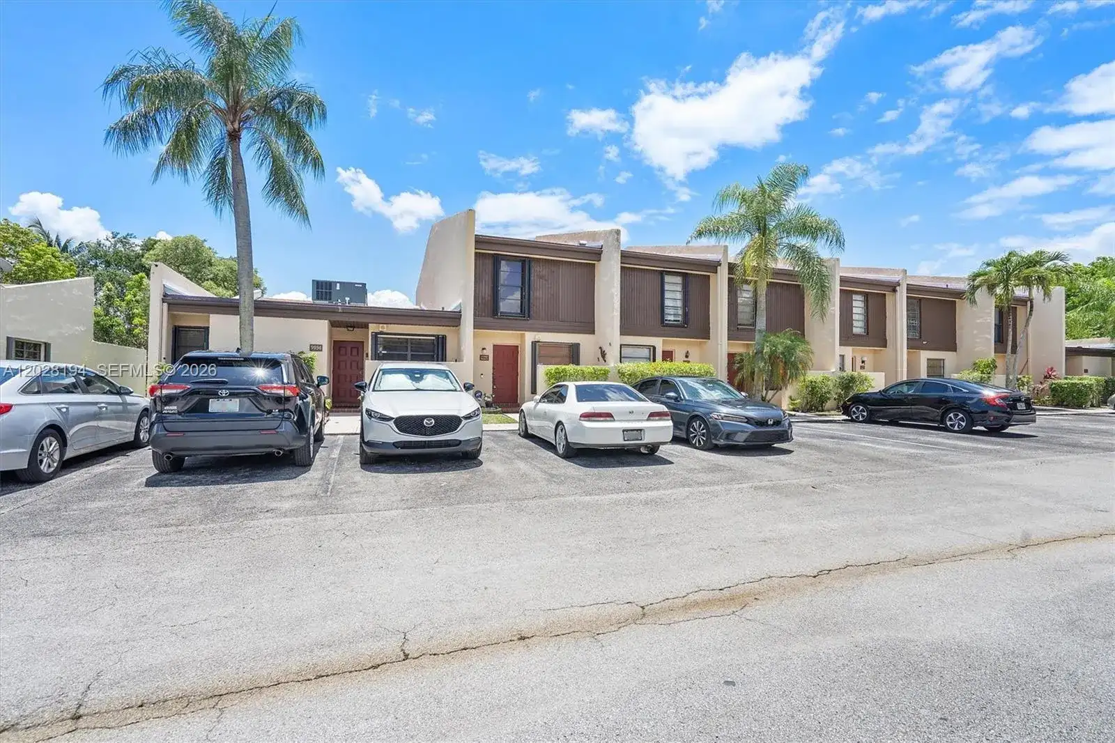 9942 NW 10th St # 7, Pembroke Pines FL 33024 photo 2