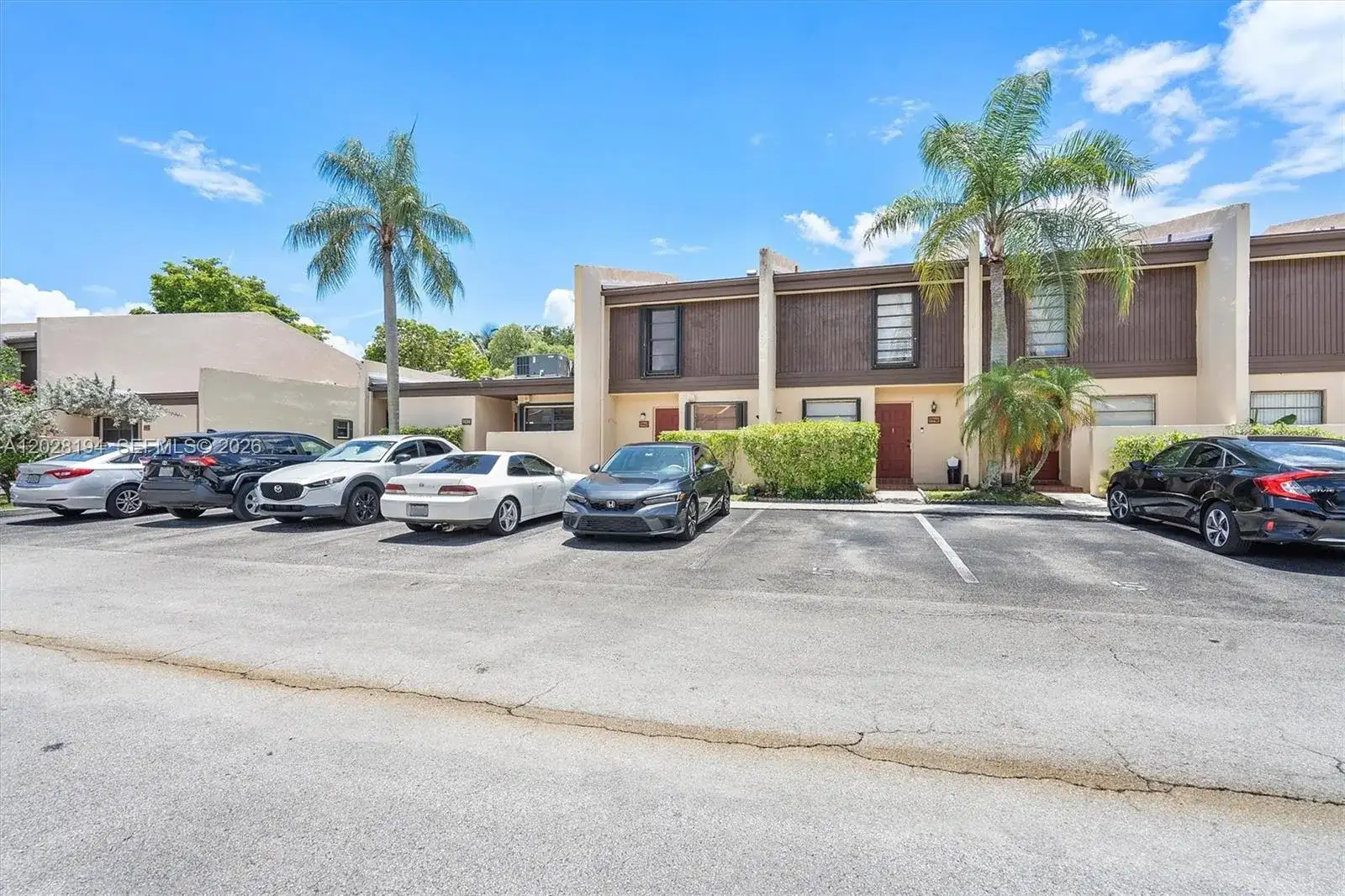 9942 NW 10th St # 7, Pembroke Pines FL 33024 photo 3