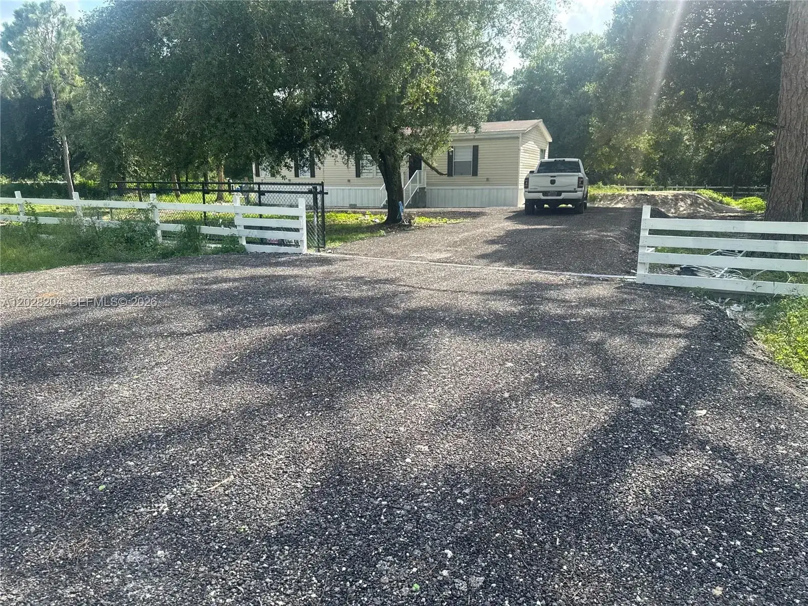 720 N Riverside St, Clewiston FL 33440 photo 3