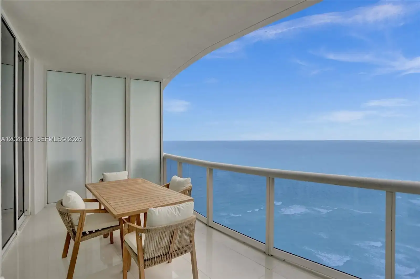 15901 Collins Ave # 2807, Sunny Isles Beach FL 33160