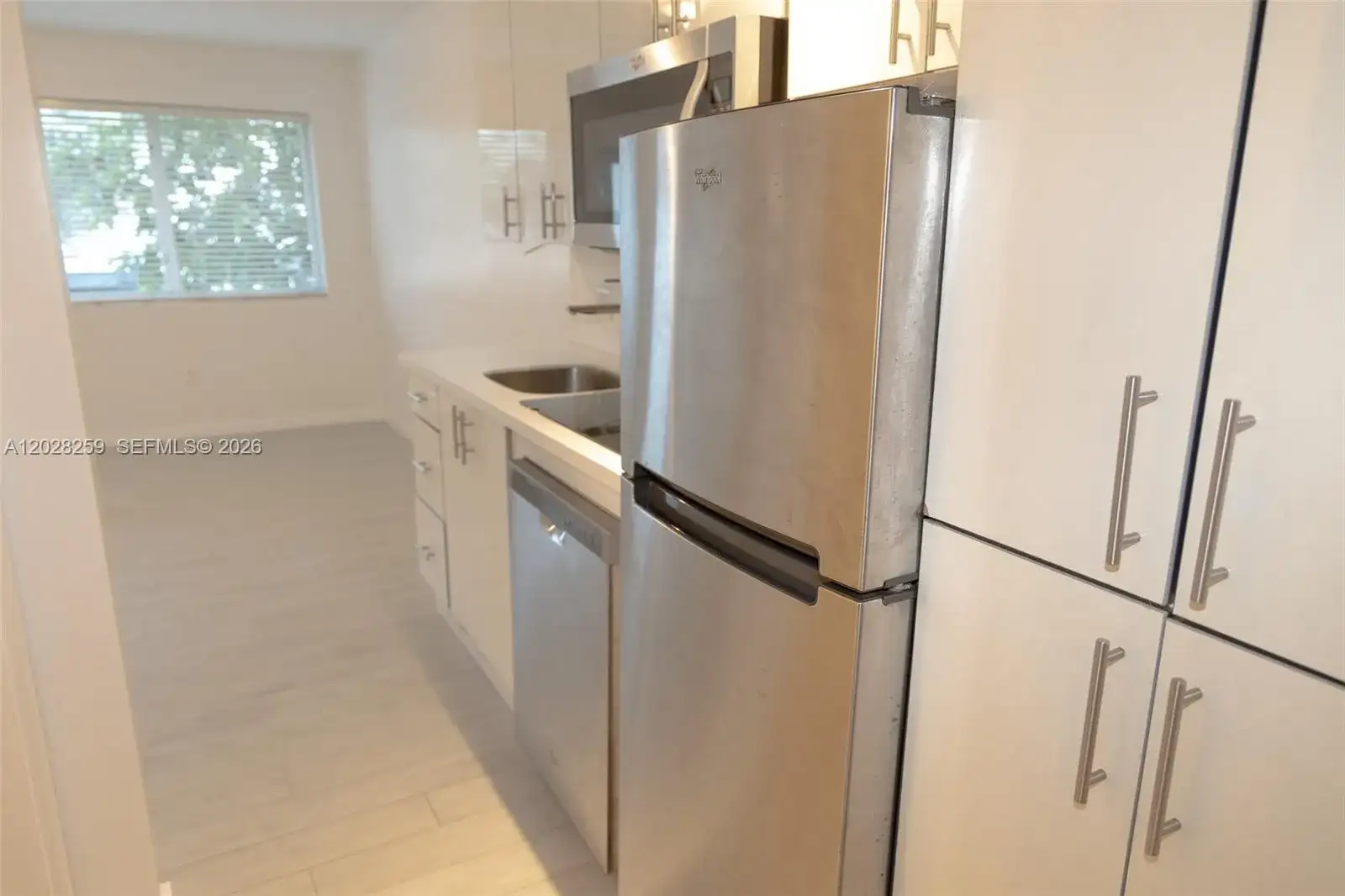 1601 Meridian Ave # 104, Miami Beach FL 33139 photo 3
