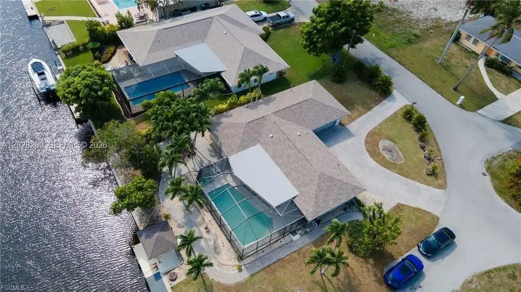 1138 N Lucerne Ave, Cape Coral FL 33904