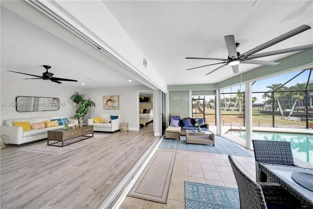 1138 N Lucerne Ave, Cape Coral FL 33904 photo 3