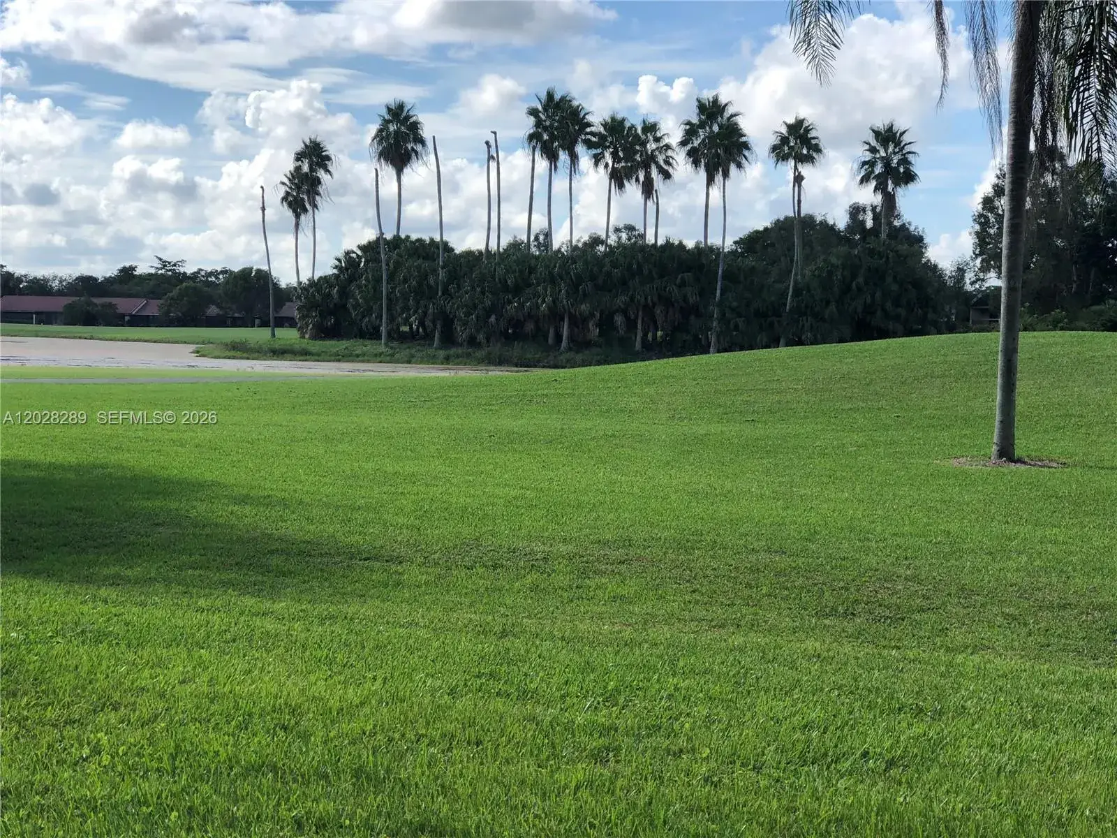 16300 Golf Club Rd # 105, Weston FL 33326