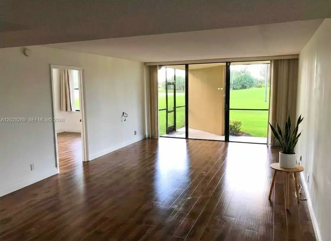 16300 Golf Club Rd # 105, Weston FL 33326 photo 5