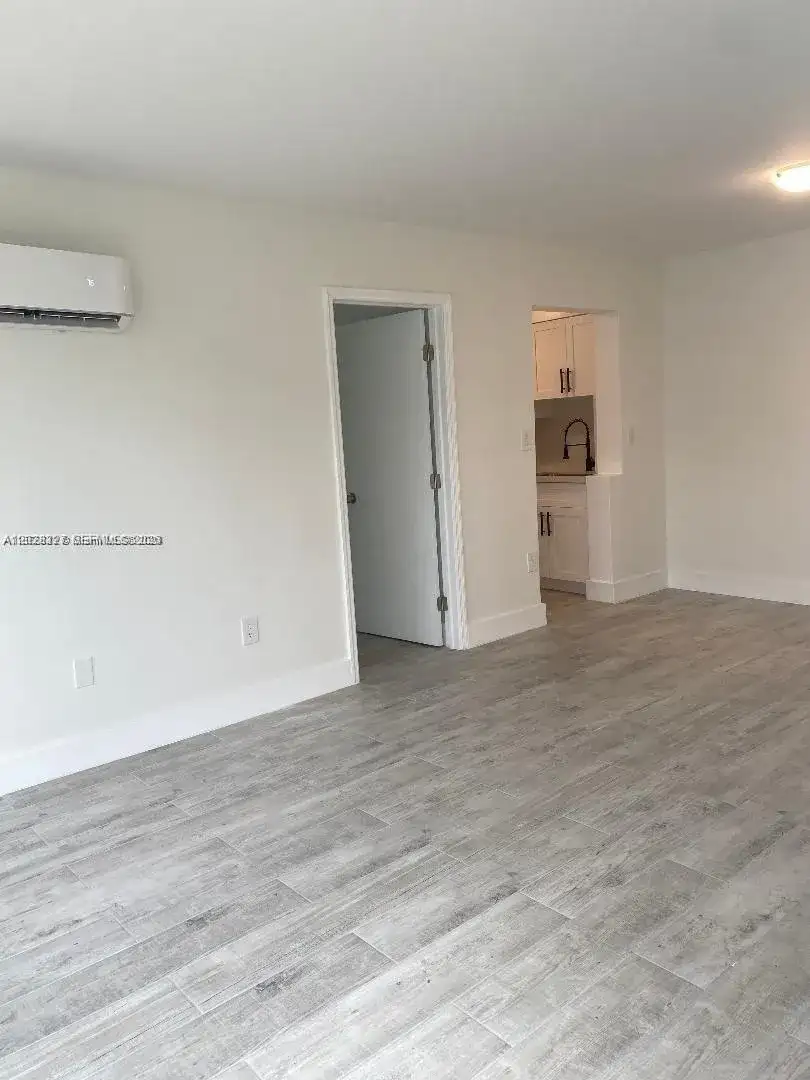 2008 SW 3rd St # 1, Miami FL 33135 photo 4