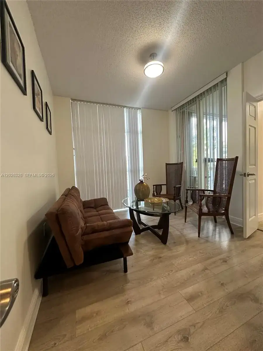 9755 NW 52nd St # 219, Doral FL 33178 photo 5