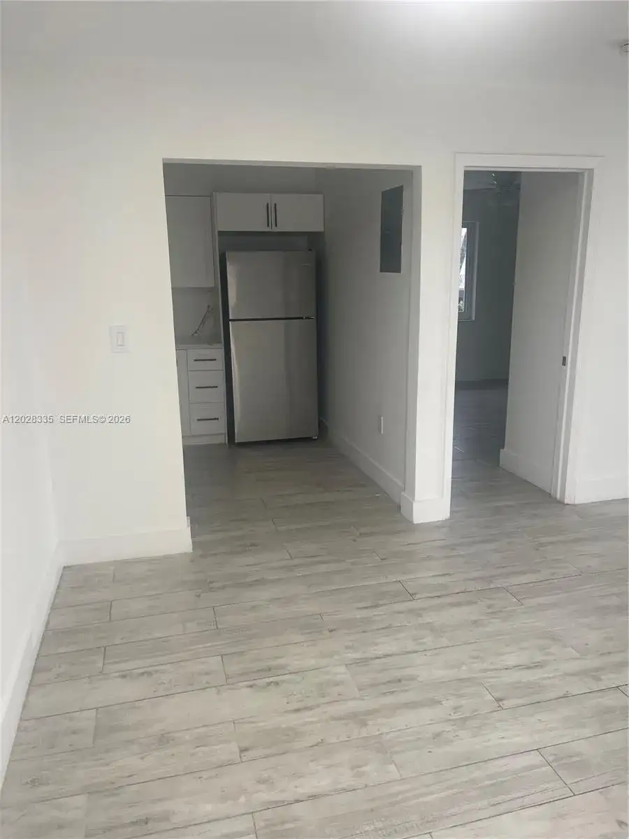 2008 SW 3rd St # 4, Miami FL 33135 photo 5