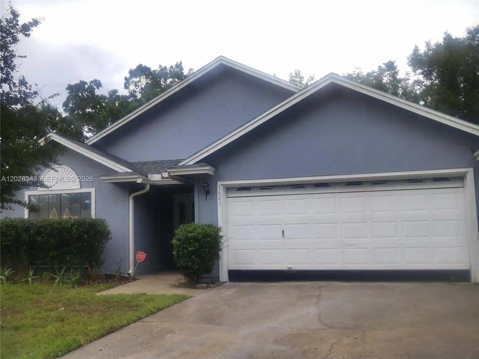 1641 spring oaks ln, Jacksonville FL 32221