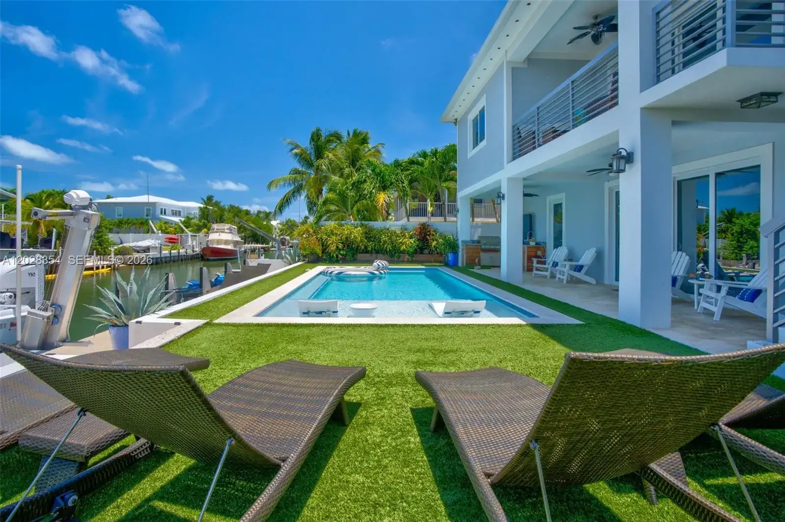 145 Venetian Drive, Islamorada FL 33036 photo 2