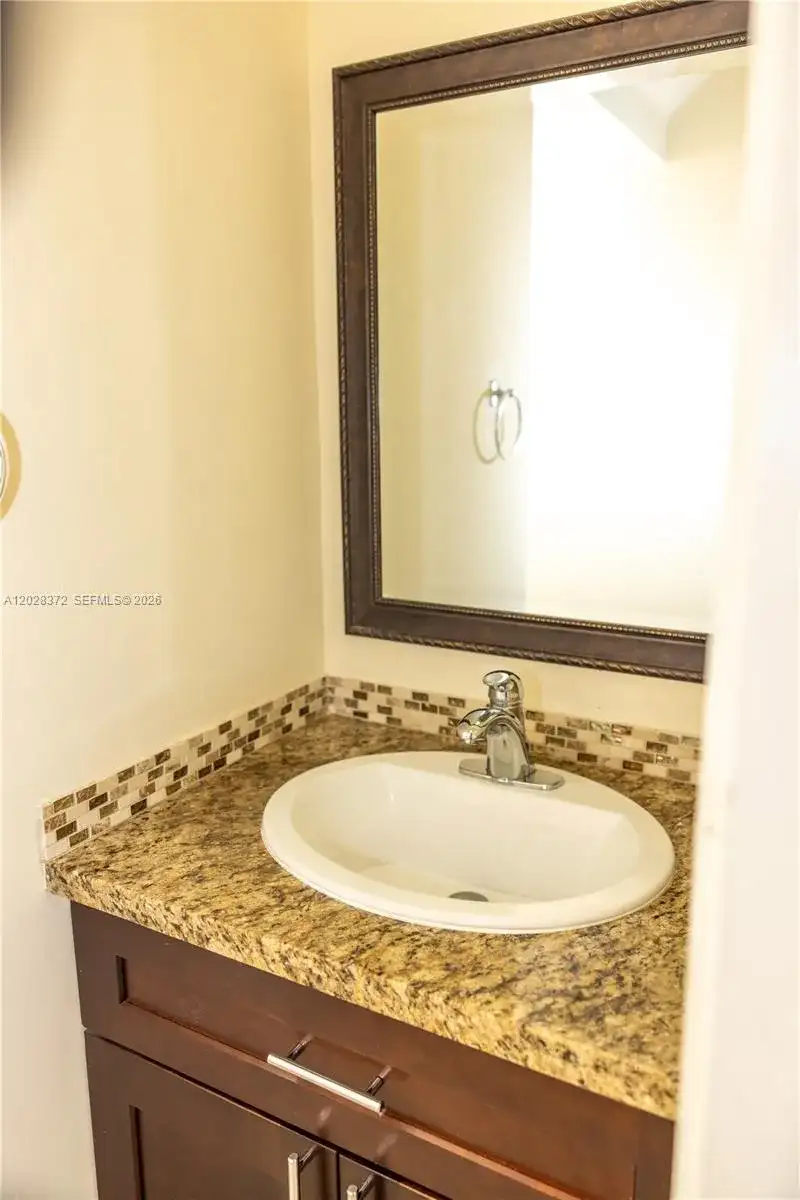 10560 NW 57th Ct, Coral Springs FL 33076 photo 5