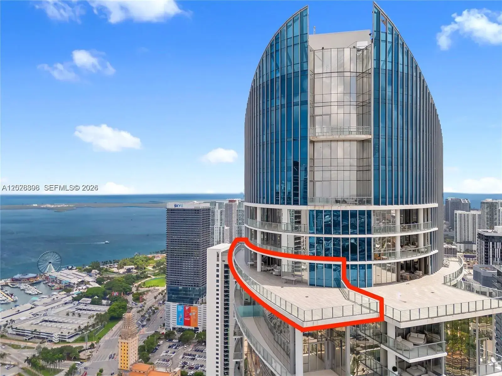 851 NE 1st Ave # 5201, Miami FL 33132