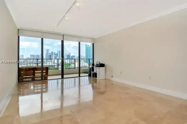 555 NE 15th St # 16H, Miami FL 33132 photo 2