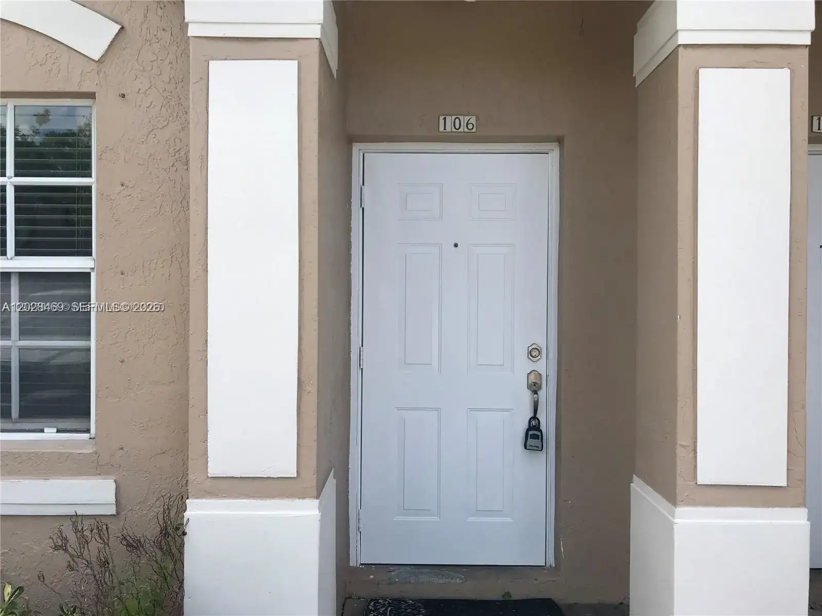 5743 NW 114th Path # 106, Doral FL 33178 photo 2