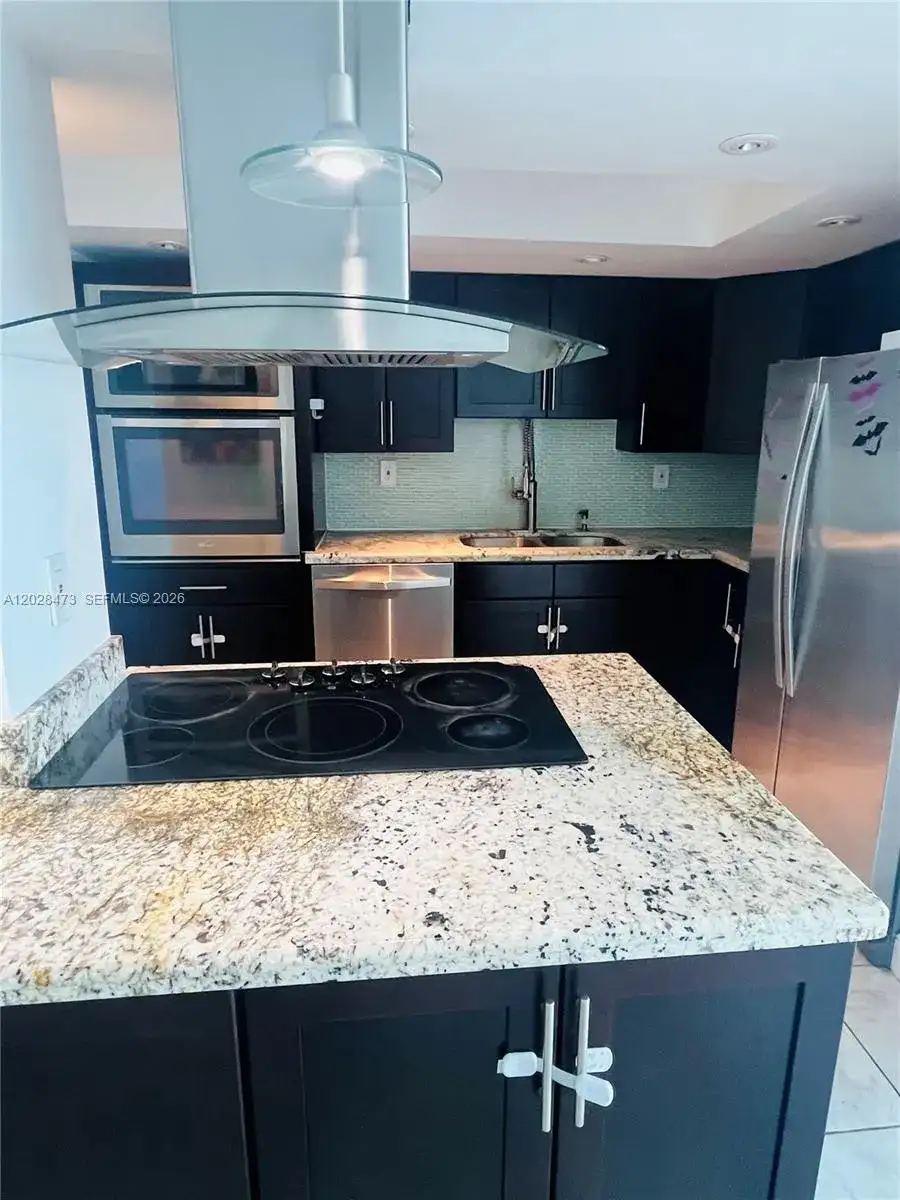 2655 Collins Ave # 602, Miami Beach FL 33140 photo 5