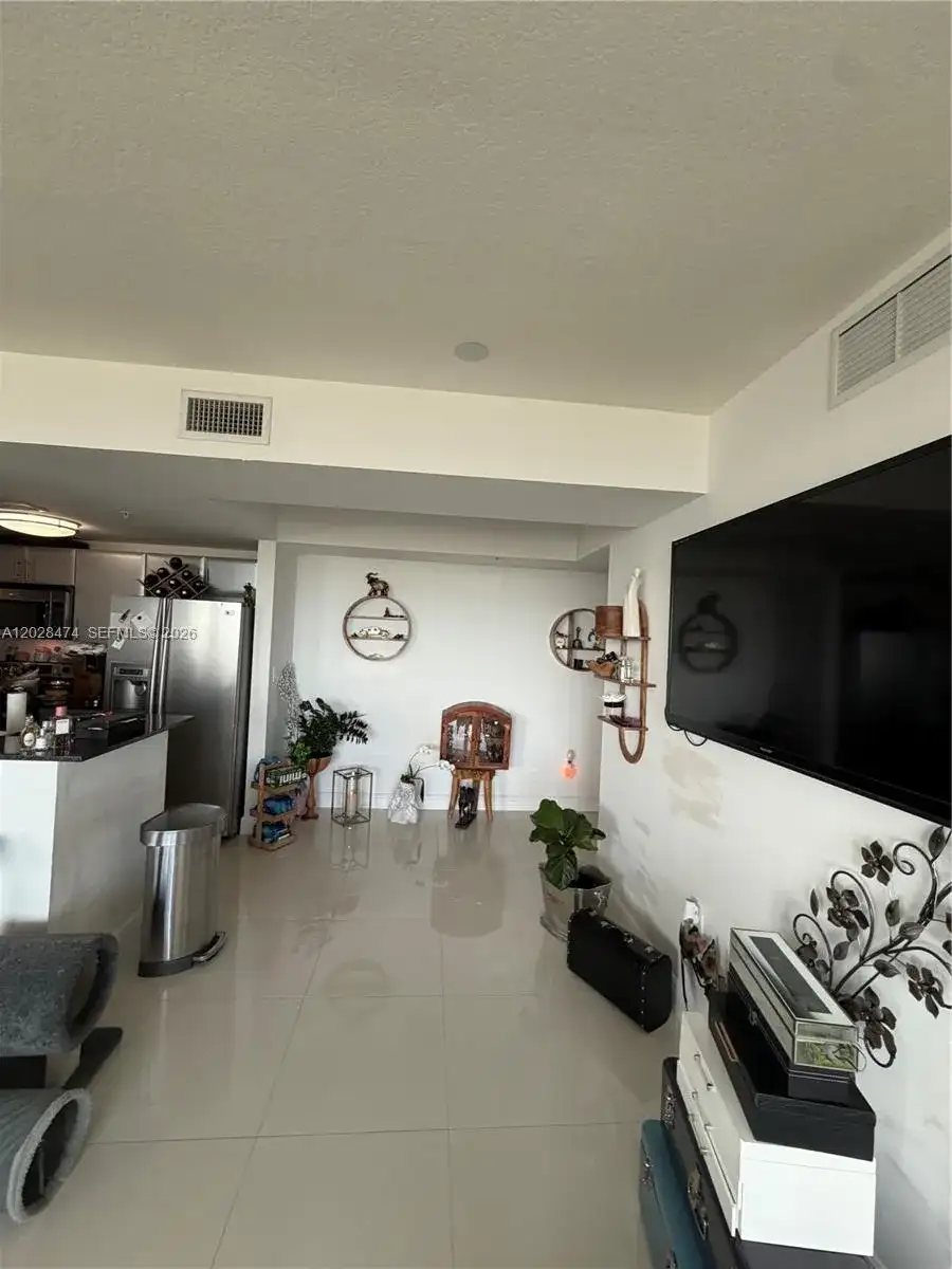1871 NW S River Dr # 1502, Miami FL 33125 photo 3