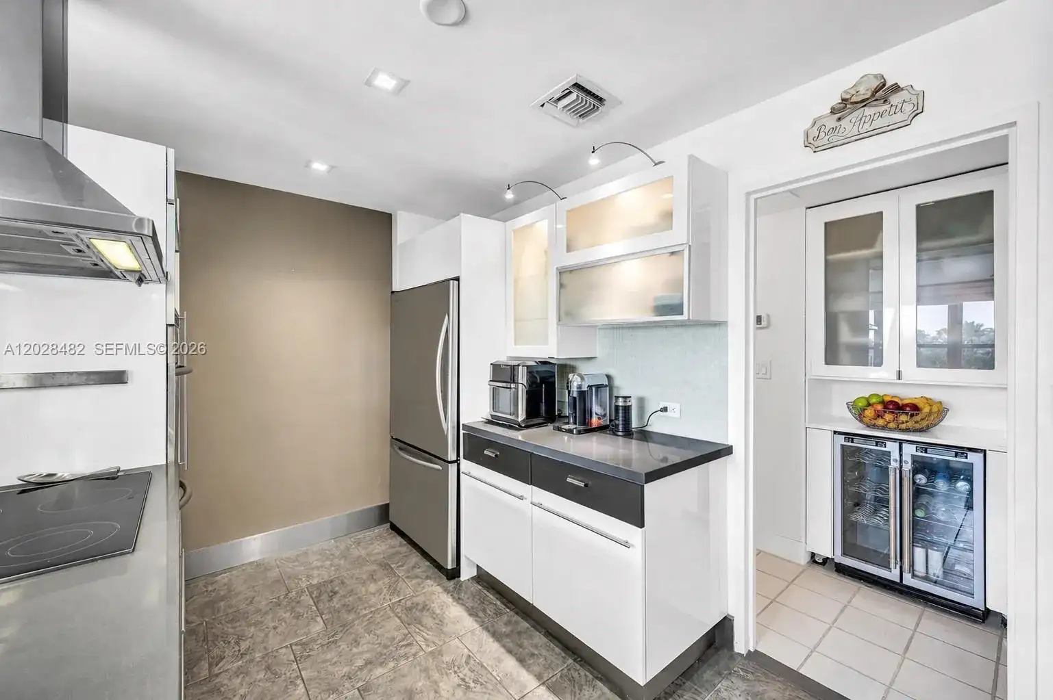 9102 W Bay Harbor Dr # C, Bay Harbor Islands FL 33154 photo 4