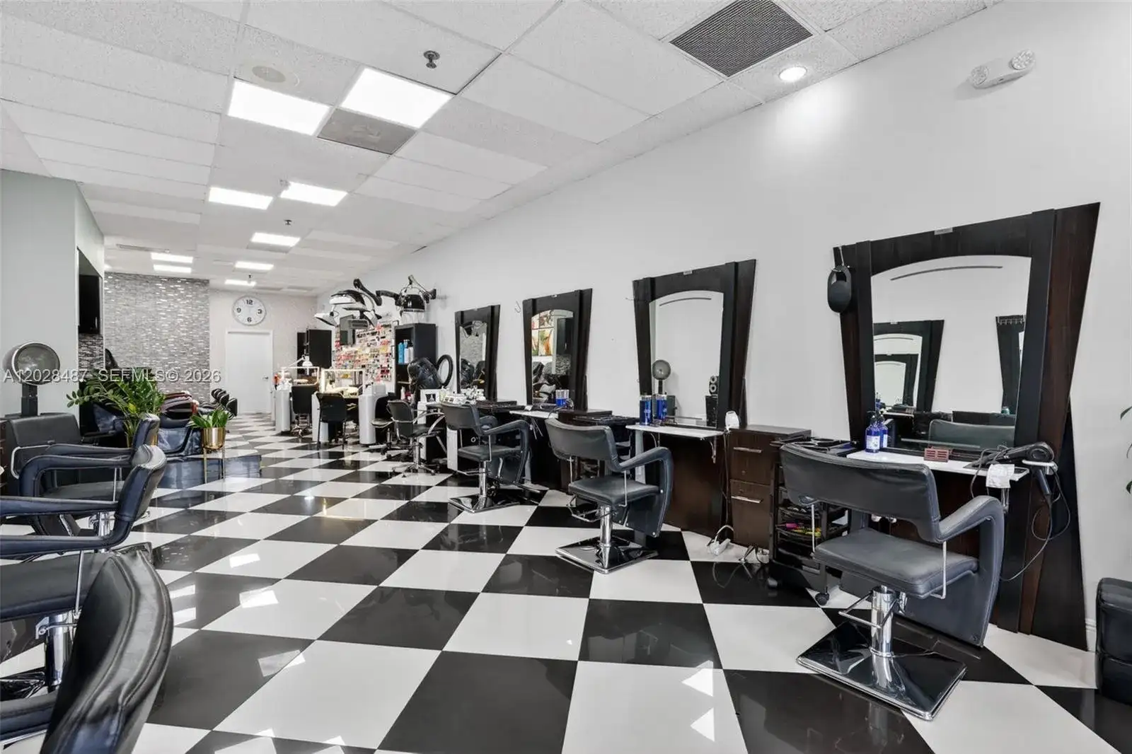Turnkey Beauty Salon For Sale in Heart of Kendall, Kendall FL 33193 photo 4