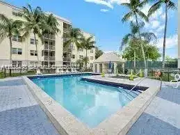 8180 Geneva Ct # 119, Doral FL 33166 photo 5