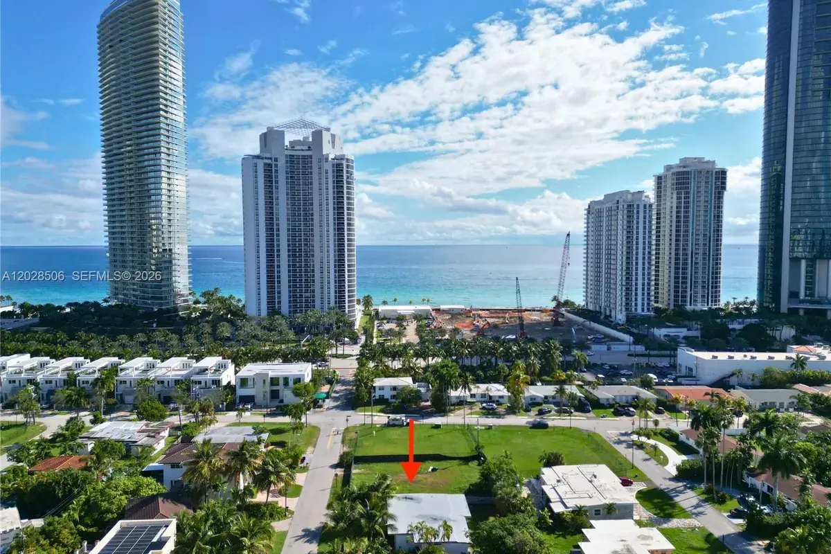 212 189th St, Sunny Isles Beach FL 33160