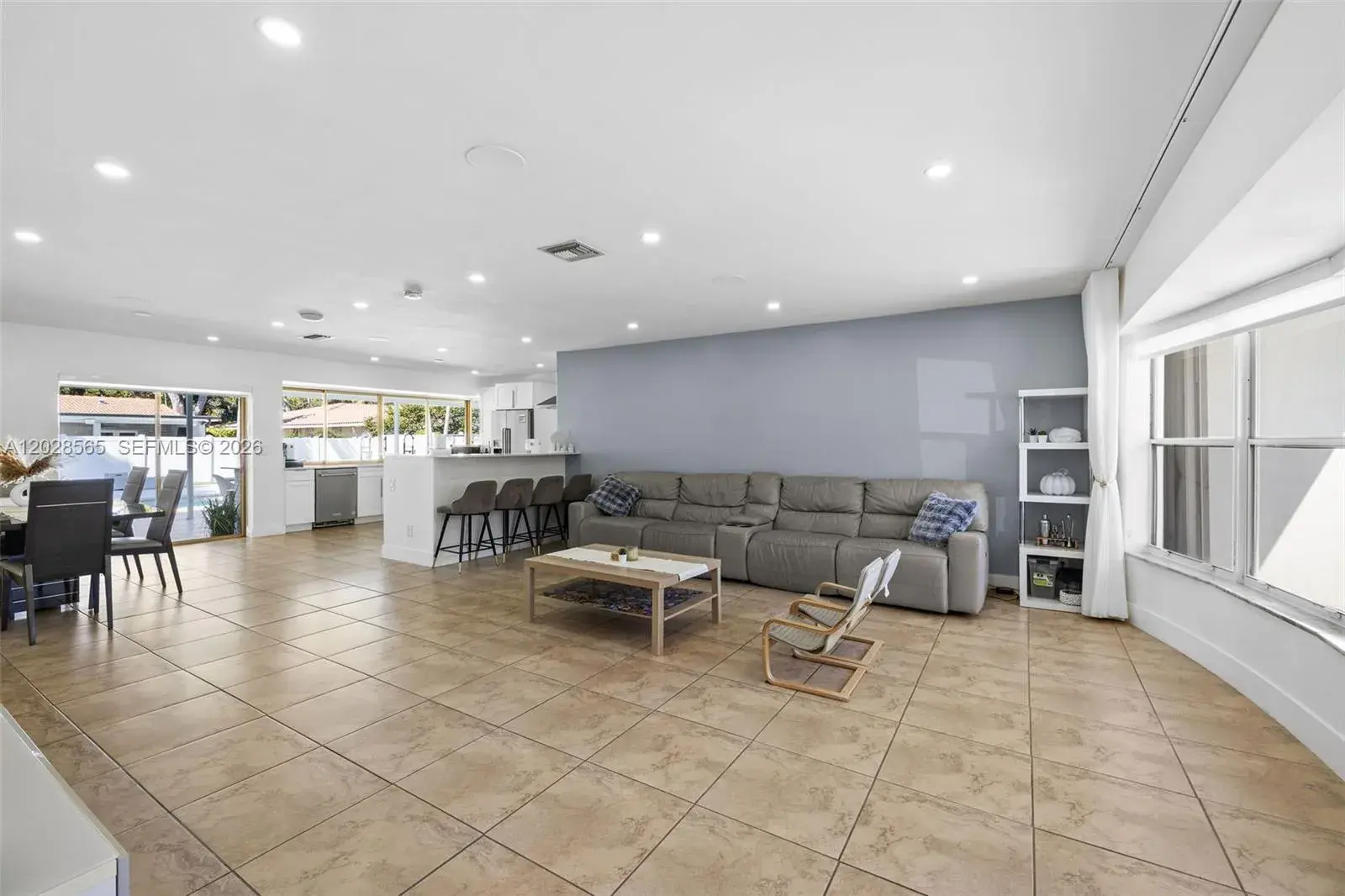 3460 N 46th Ave, Hollywood FL 33021