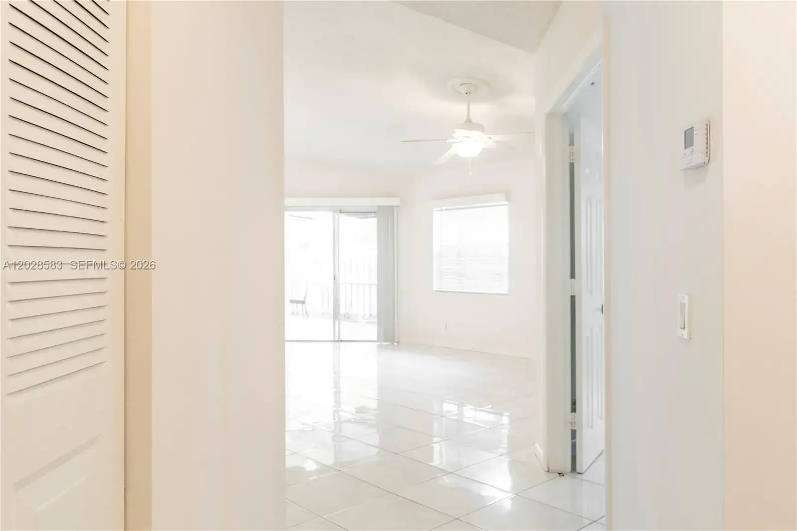 1341 Seagrape Cir, Weston FL 33326 photo 2