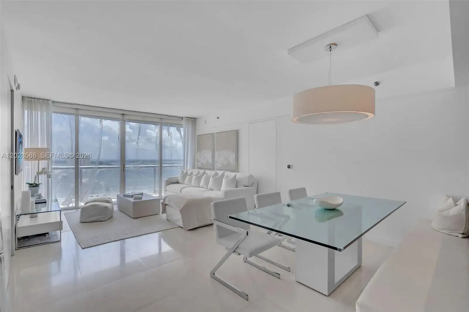 465 Brickell Ave # 2703, Miami FL 33131 photo 3