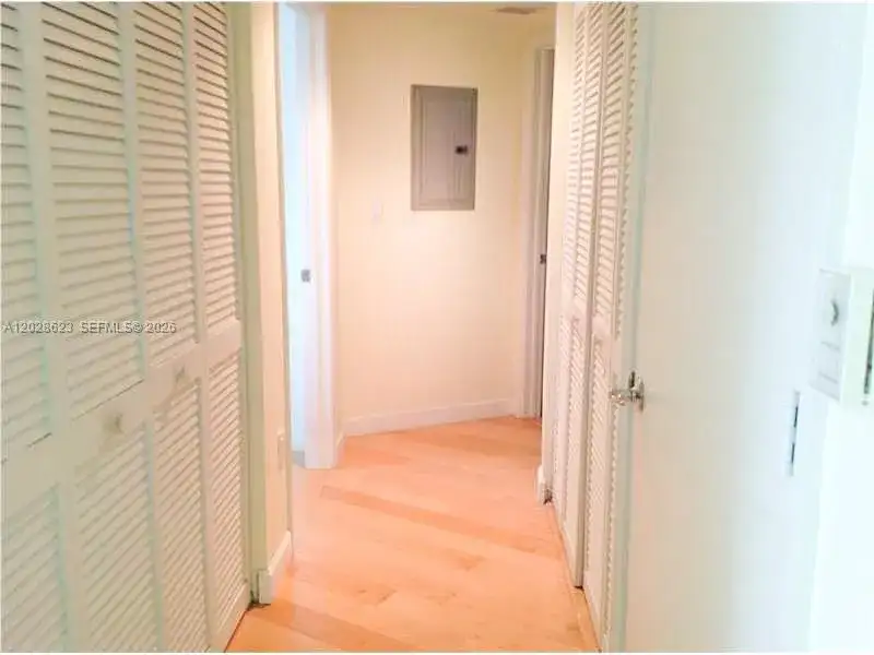 19501 W Country Club Dr # 1511, Aventura FL 33180 photo 3