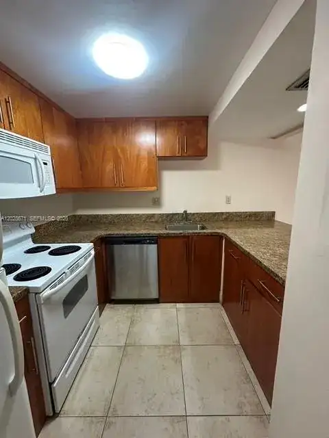 14250 SW 62nd St # 221, Miami FL 33183 photo 3