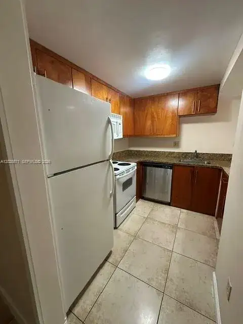 14250 SW 62nd St # 221, Miami FL 33183 photo 4